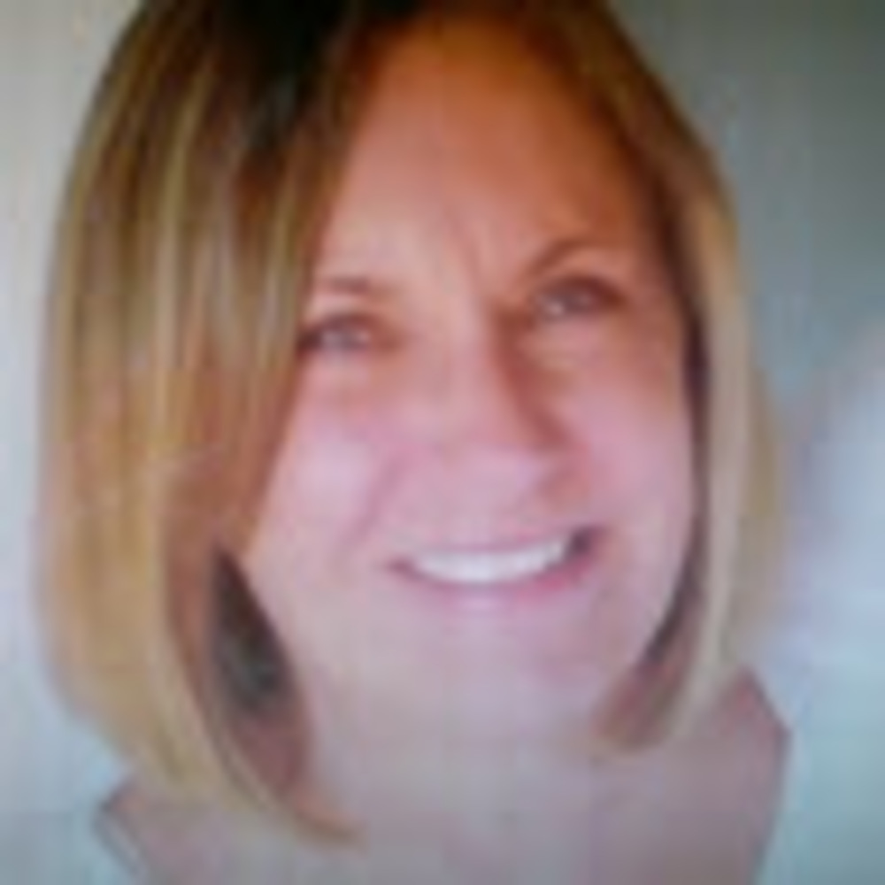 Meet your Posher, Lynda